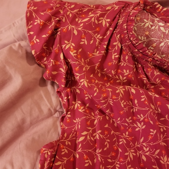 Dress - Picture 5 of 6